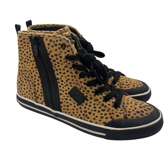 GBG Los Angeles Shoes - GBG Los Angeles Tan and Black Polka Dot Sneakers
